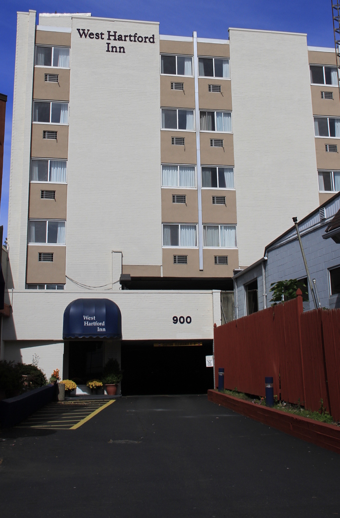 West Hartford Inn Visit CT