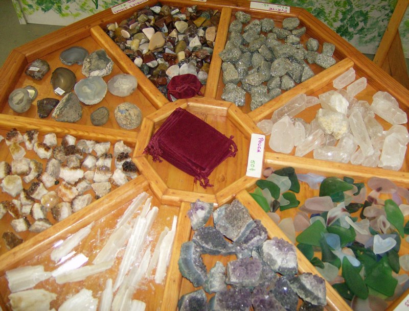 Lucky 33 Gemstone Flume Mine Visit CT