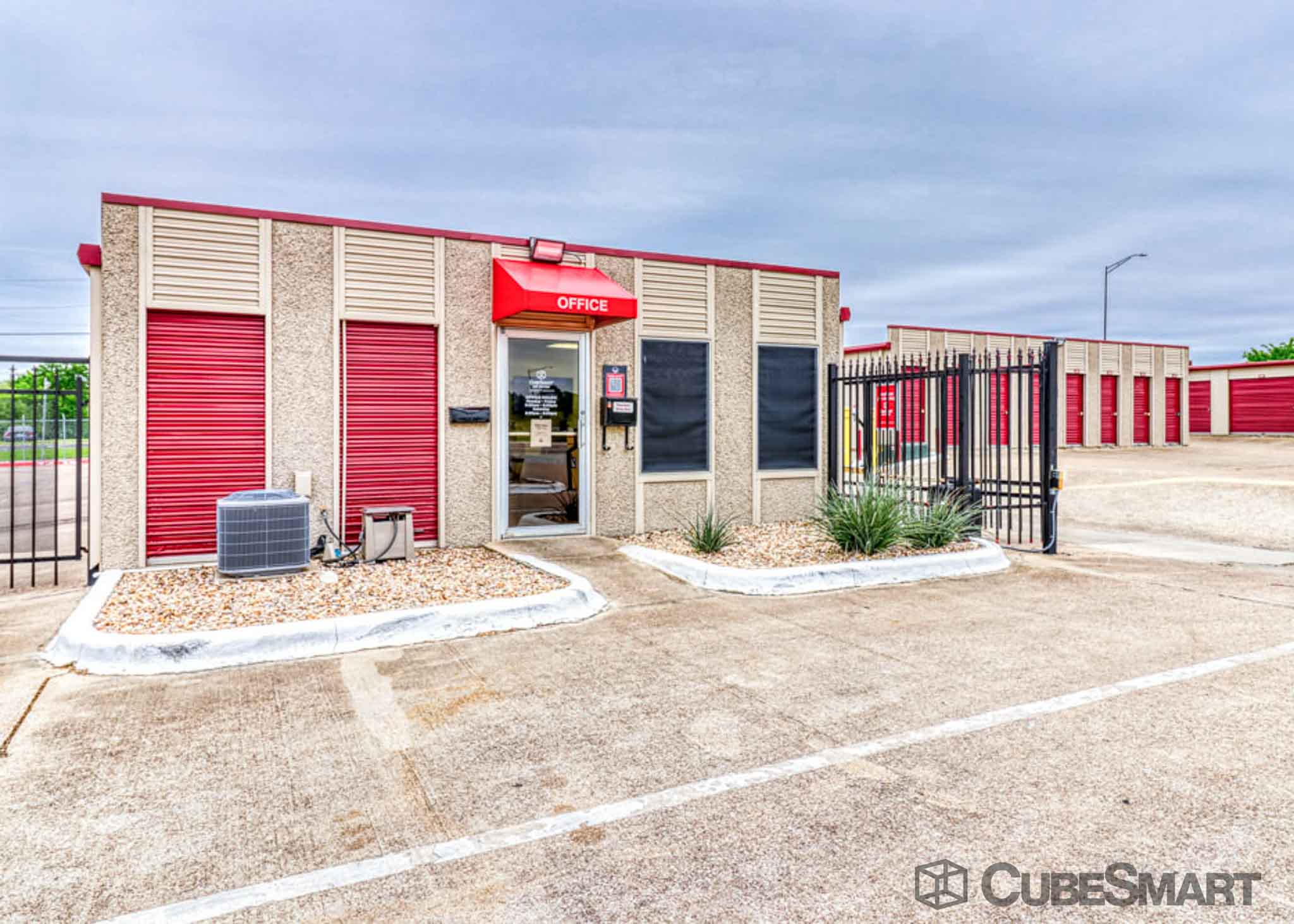 Storage Units at 104 Holleman Dr, College Station, TX CubeSmart