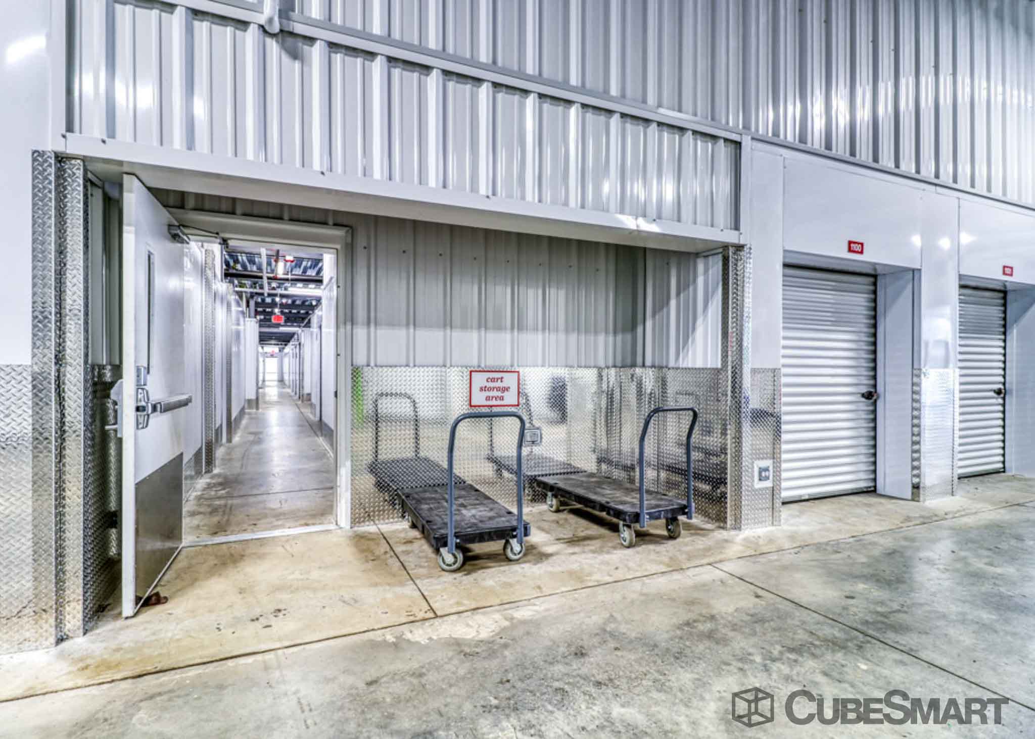 SelfStorage Units at 1945 Wiesbrook Drive in Oswego, IL CubeSmart