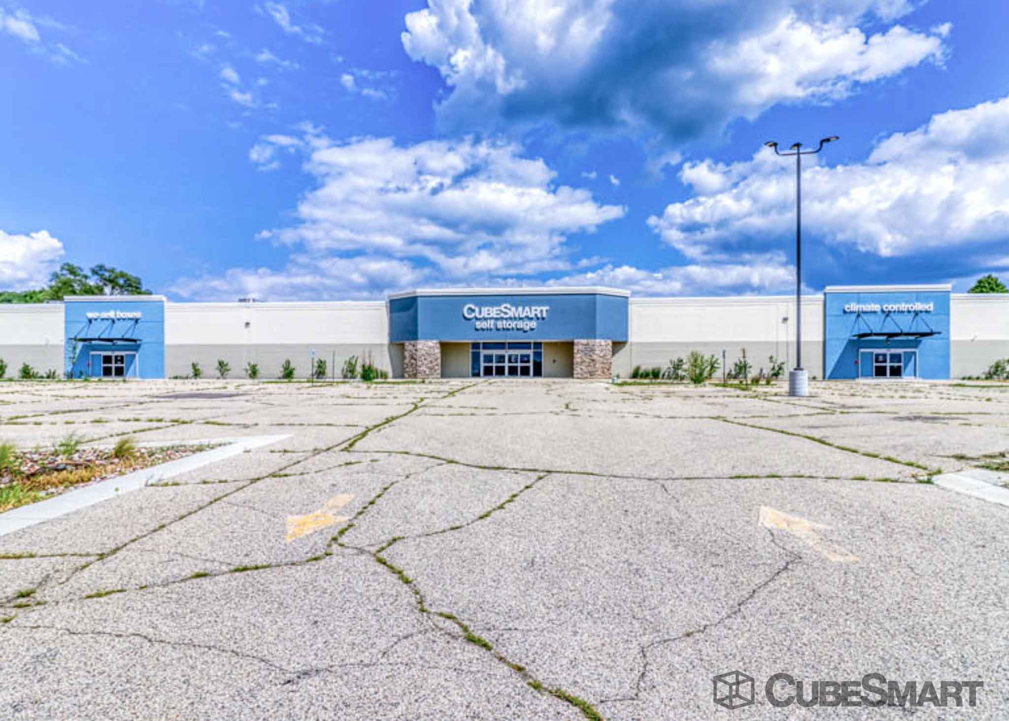 Storage Units at 1425 Janesville Ave, Fort Atkinson, WI CubeSmart