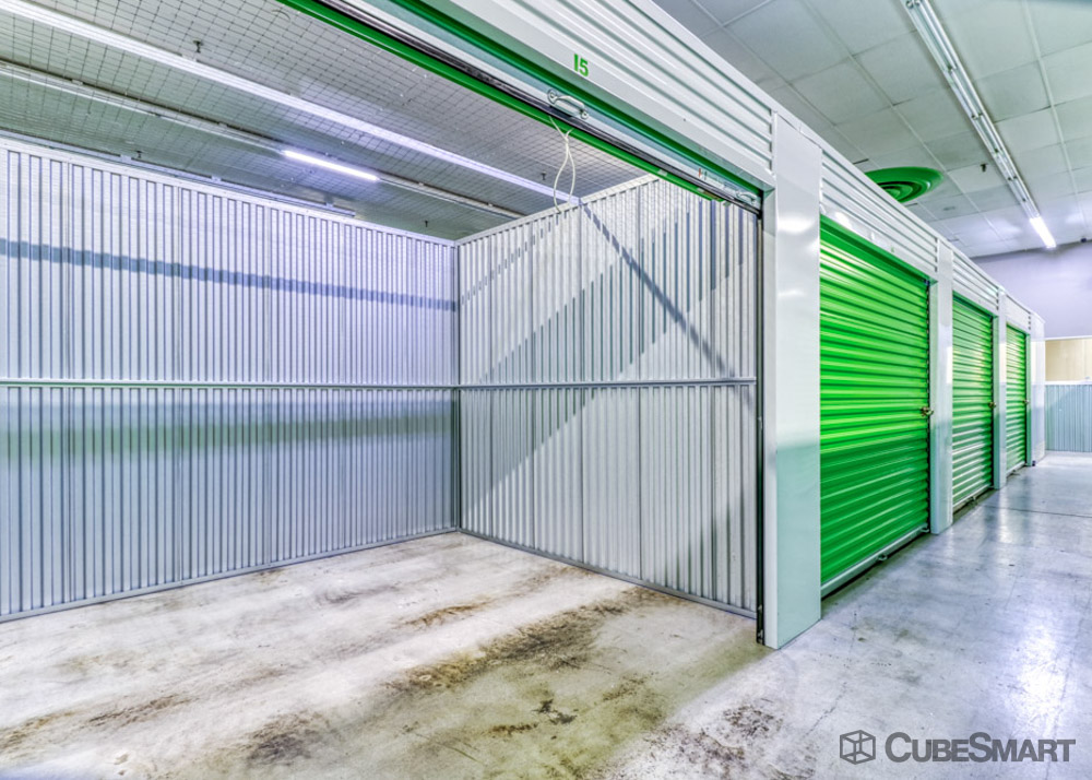 SelfStorage Units at 5000 L St in Omaha, NE CubeSmart