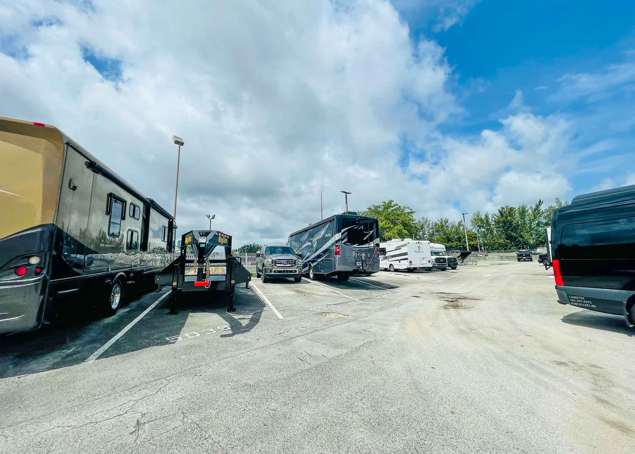 SelfStorage Units at 4400 Sw 75th Ave in Miami, FL CubeSmart