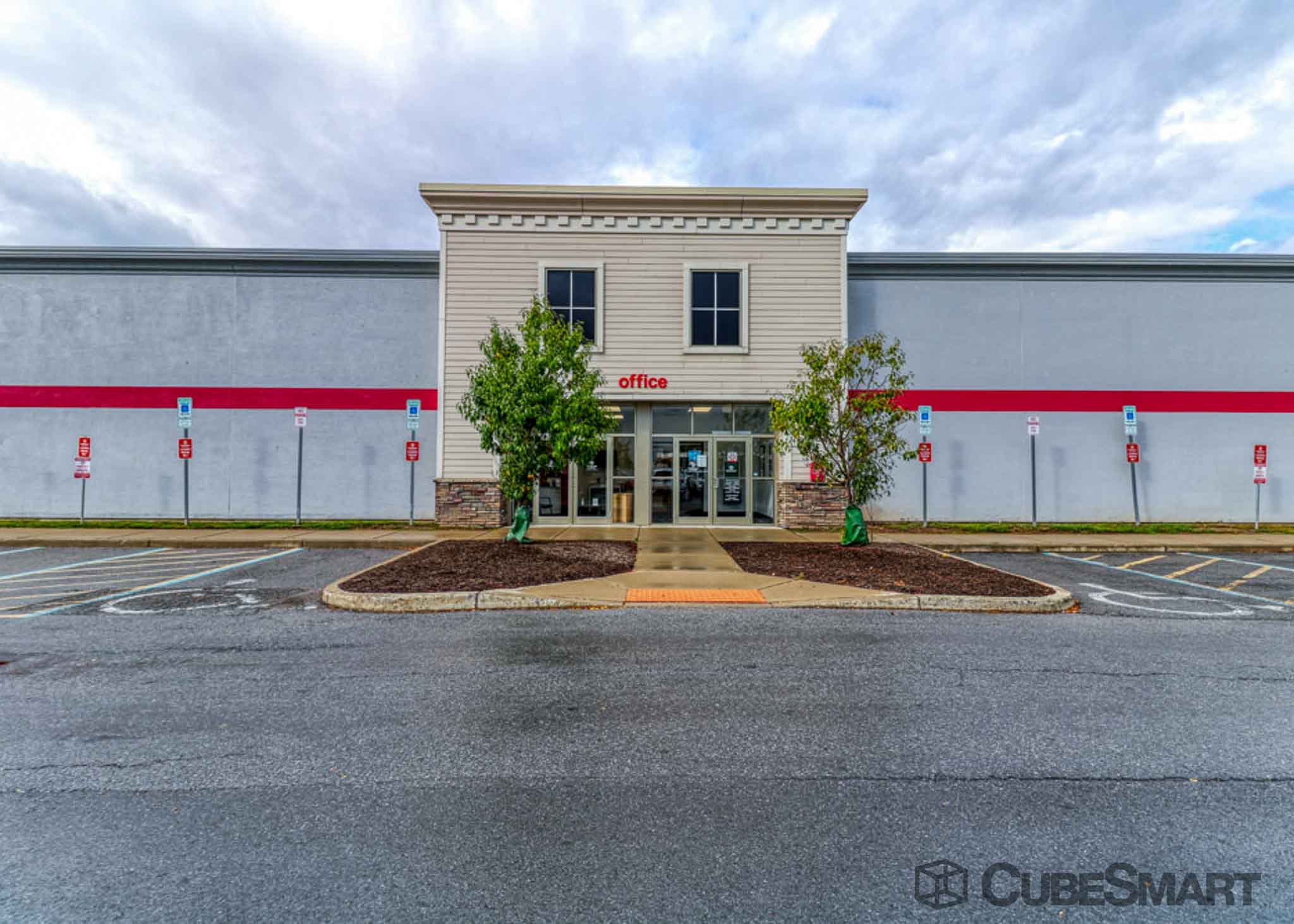 Storage Units at 5725 S Transit Rd, Lockport, NY CubeSmart