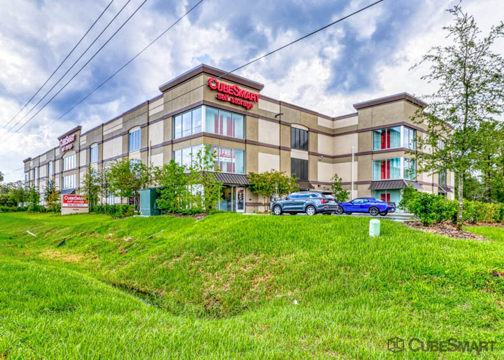 Storage Units at 14545 E Colonial Dr, Orlando, FL CubeSmart