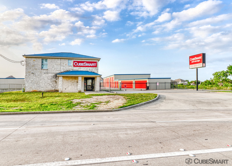 Storage Units at 18860 W Little York Rd, Katy, TX CubeSmart