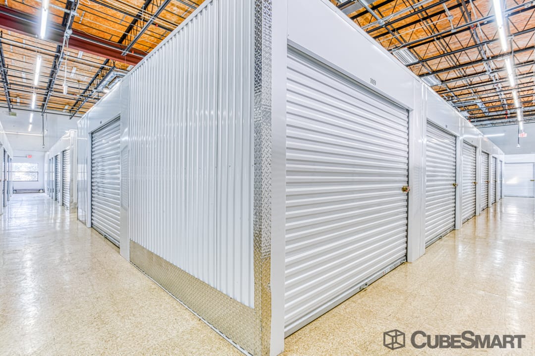 Storage Units Saint Petersburg Fl Dandk Organizer