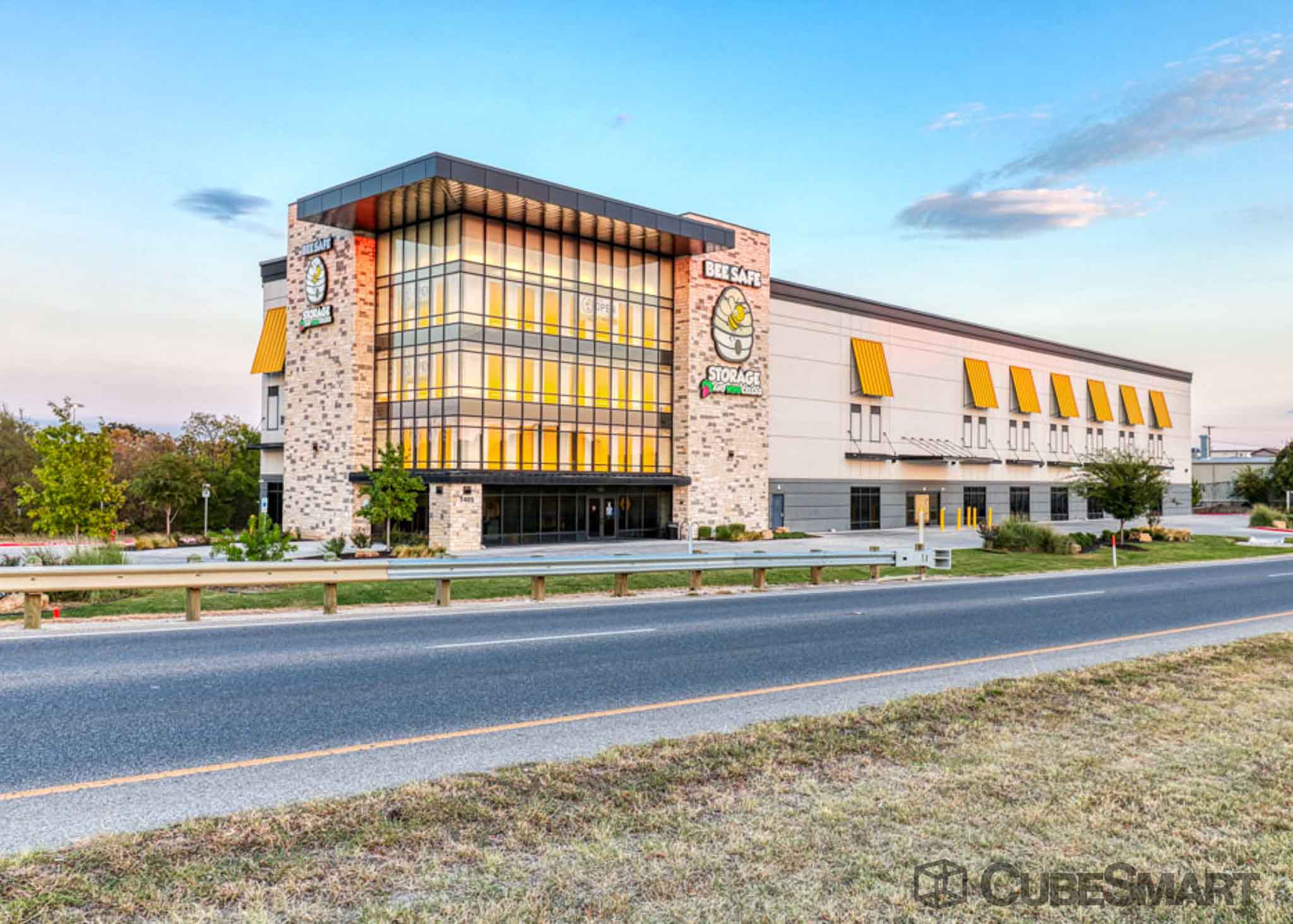 Storage Units at 1405 North I35, Round Rock, TX CubeSmart