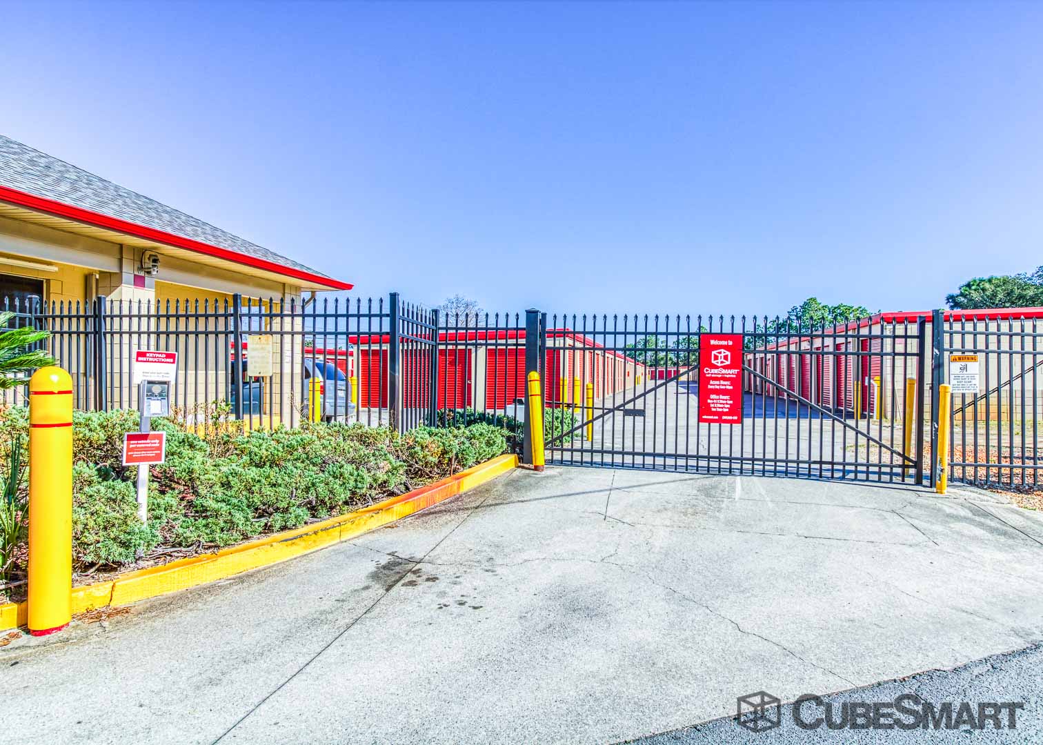 SelfStorage Units at 11037 Hutchison Blvd in Panama City Beach, FL