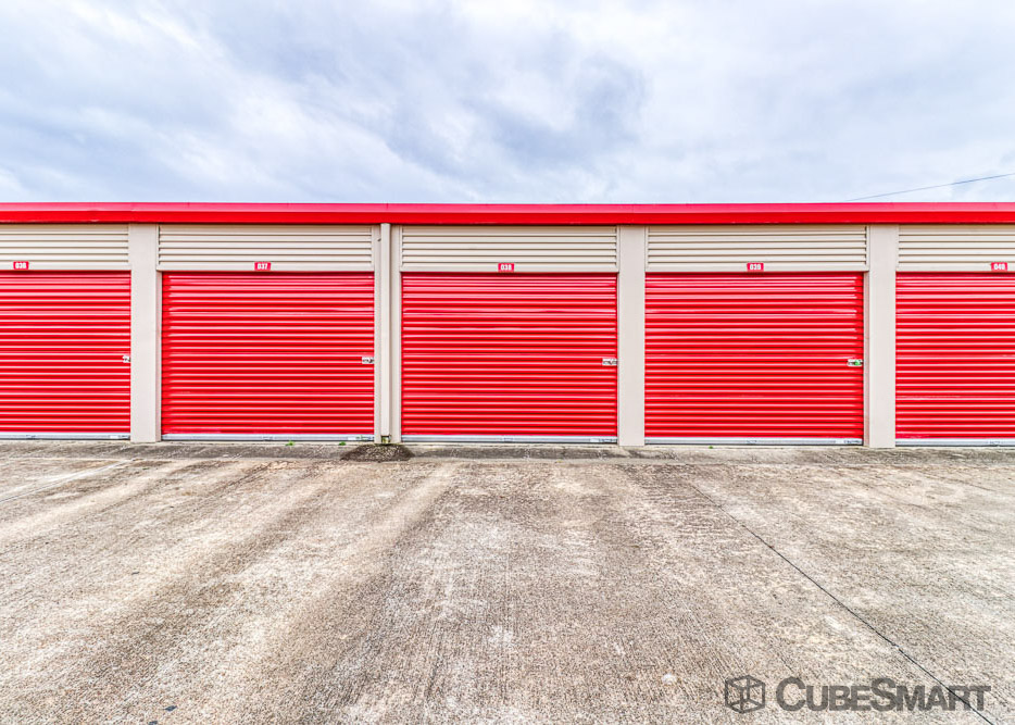 SelfStorage Units at 1000 W Grand Pkwy S in Katy, TX CubeSmart