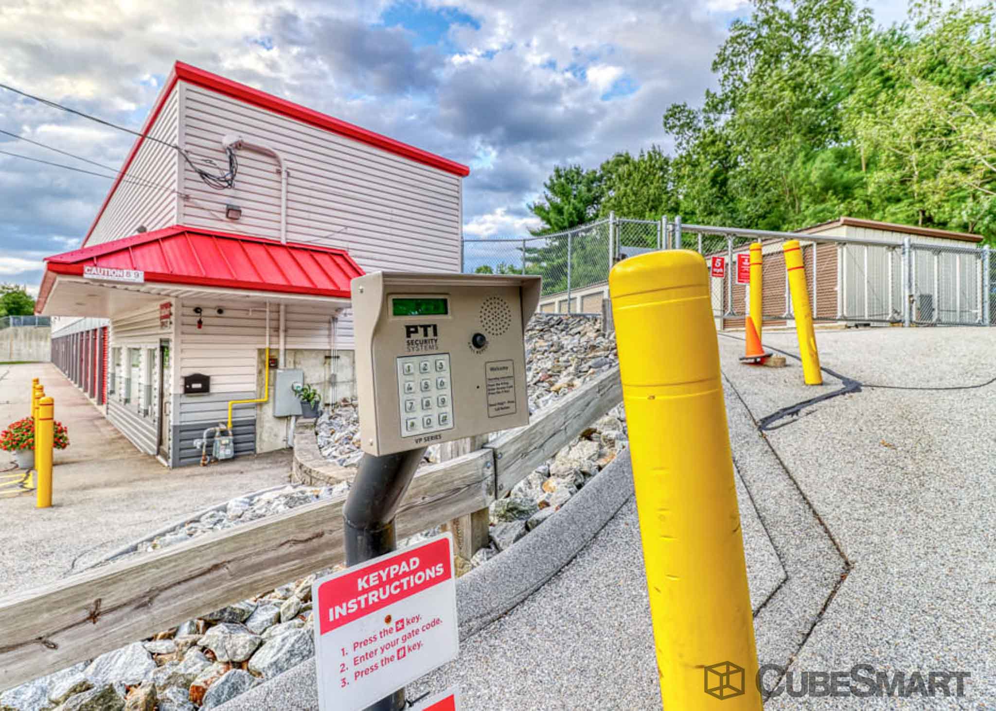 SelfStorage Units at 80 Cudworth Rd in ster, MA CubeSmart