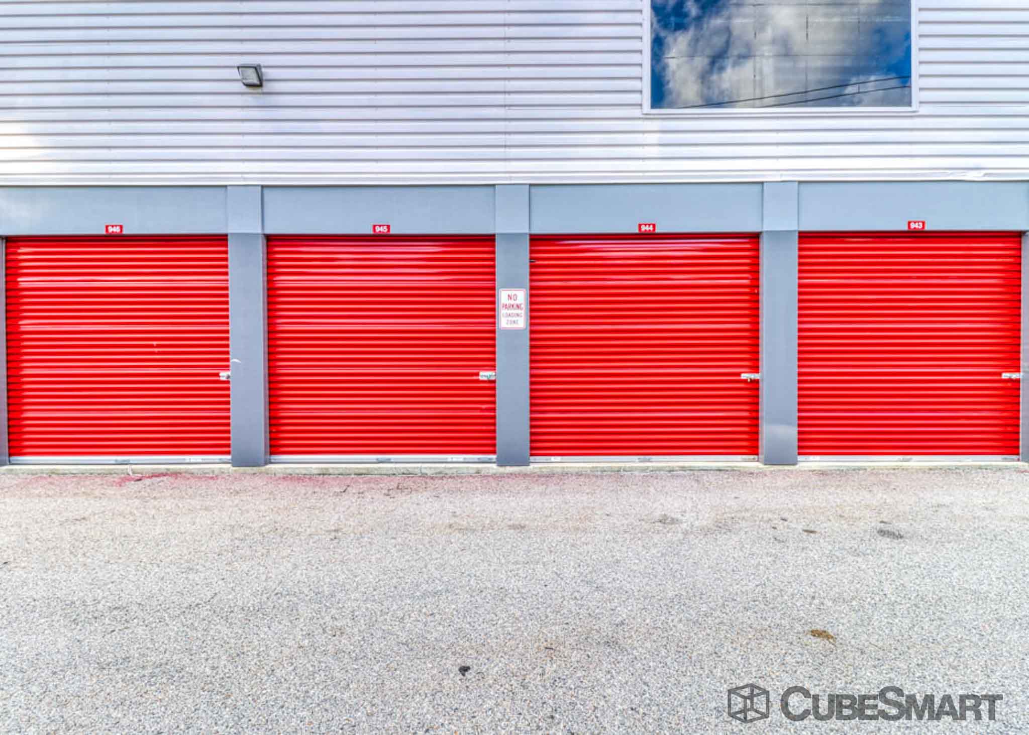 SelfStorage Units at 80 Cudworth Rd in ster, MA CubeSmart