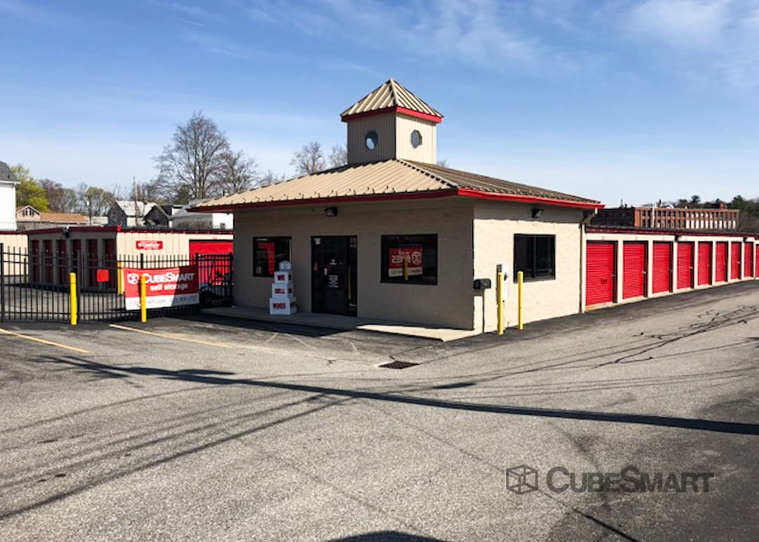 Storage Auctions Rhode Island See the Schedule of Storage Unit