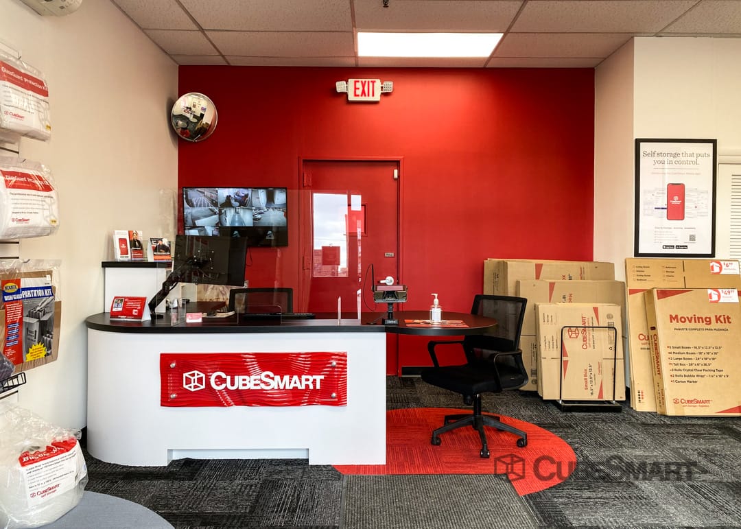 SelfStorage Units at 411 Anderson Ave in Fairview, NJ CubeSmart