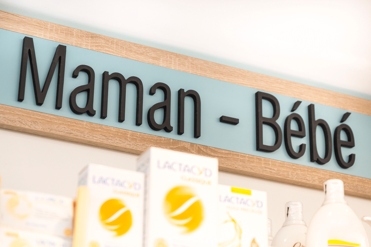 PHARMACIE DES CLARINES ANNECY Cubik Agenceur