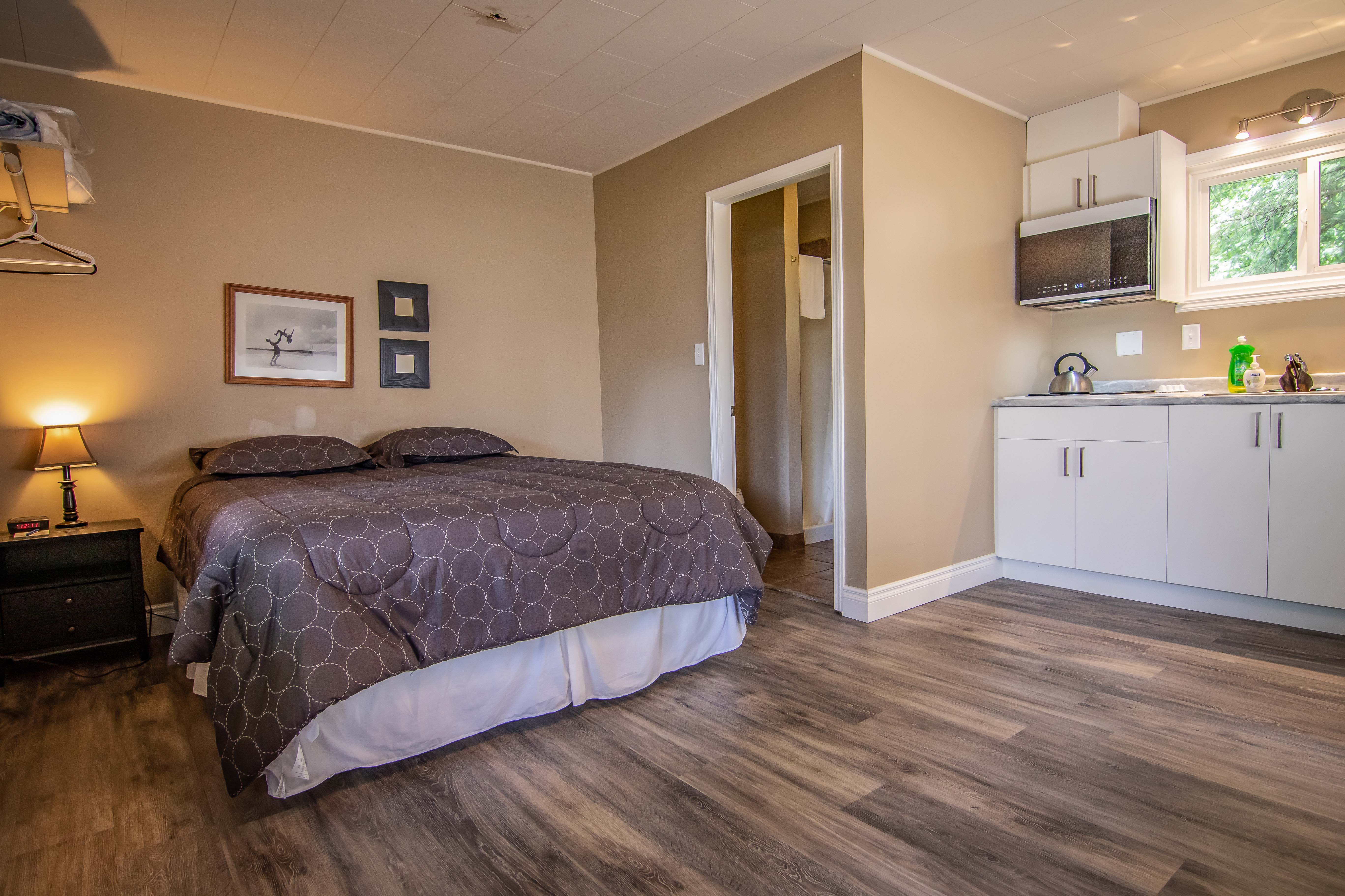 CULTUS LAKE PARK CABINS Cultus Lake Park