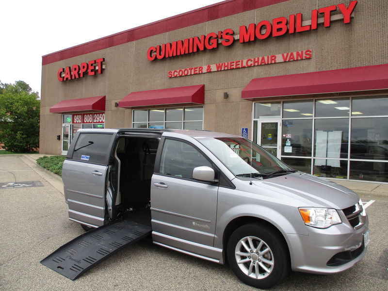 Wheelchair Vans For Sale in MN & IA Cummings Mobility