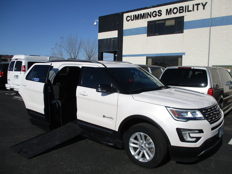 BraunAbility MXV Wheelchair SUV MN & IA Cummings Mobility