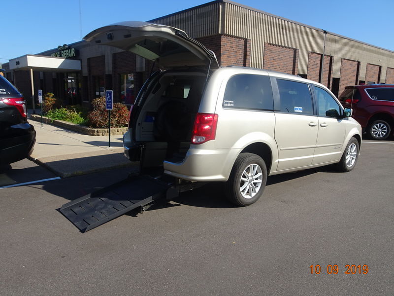 Used Wheelchair Vans For Sale in MN & IA Cummings Mobility