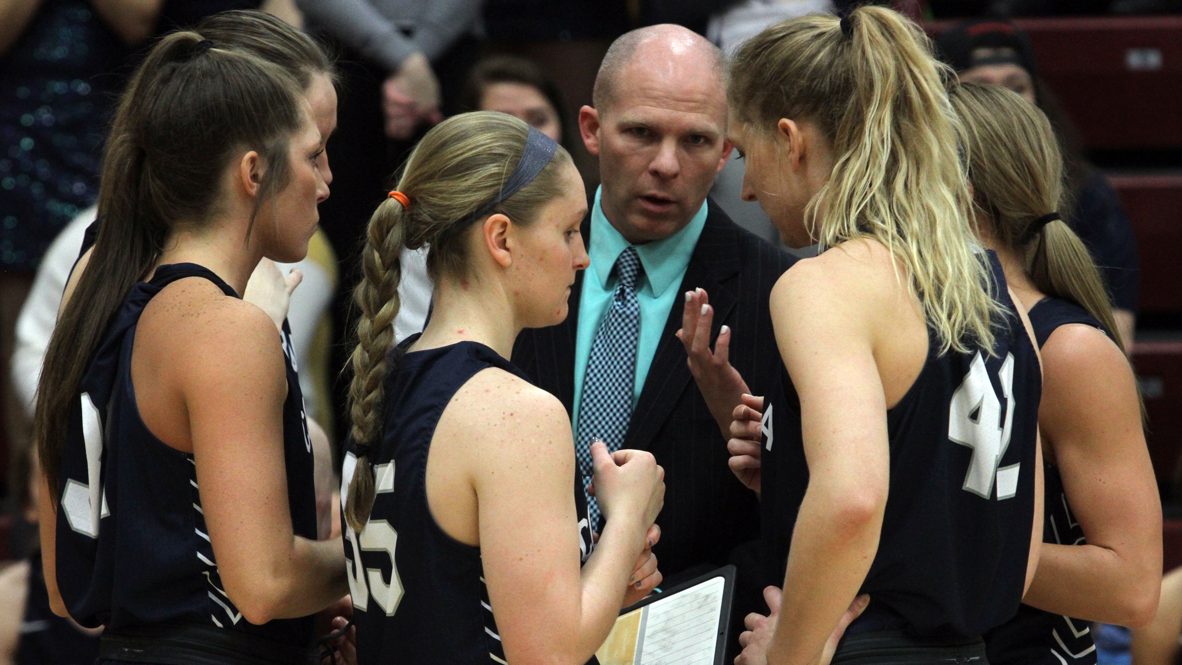 Barry good third quarter keys CIT rout of CUAA Concordia University