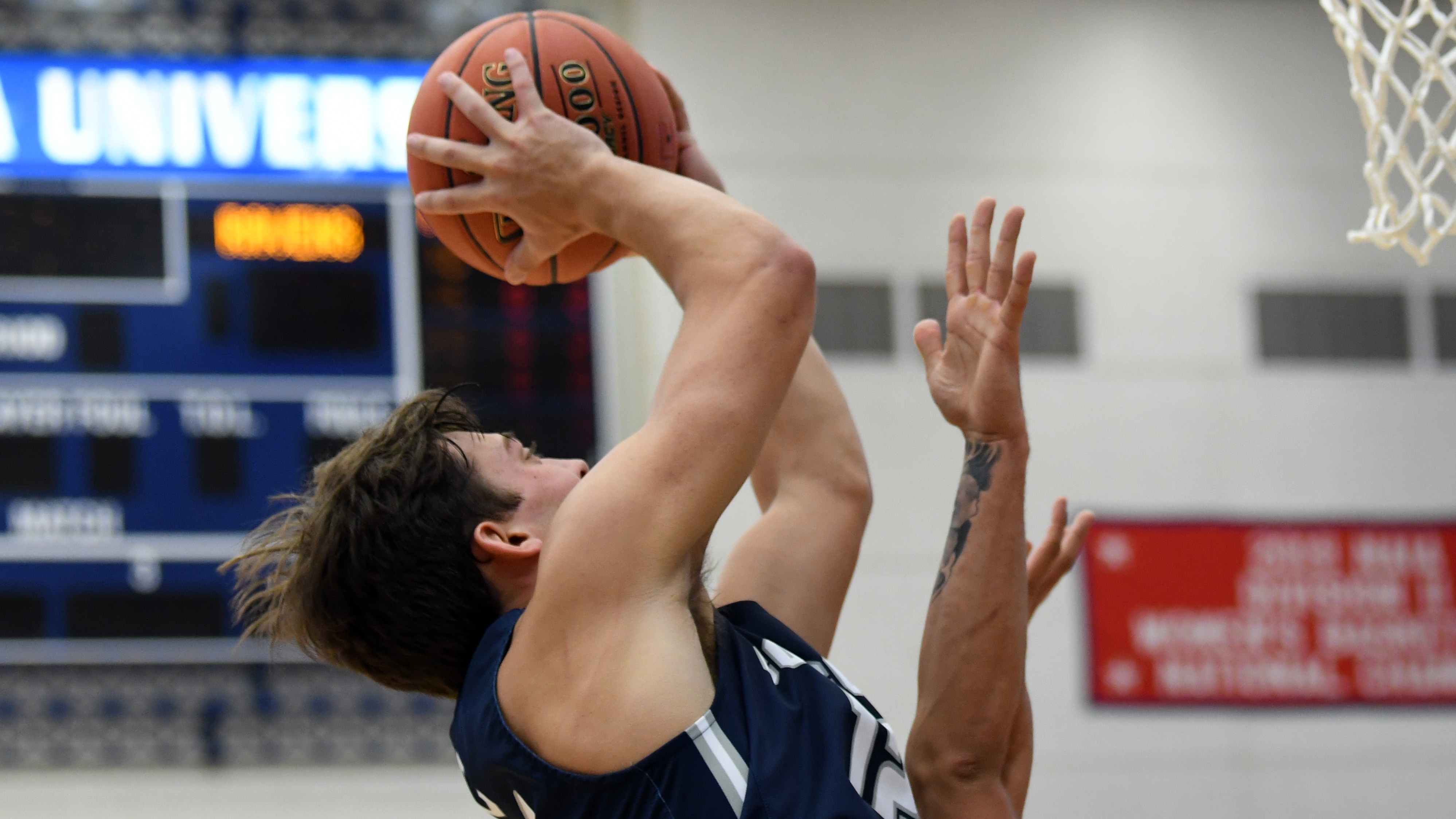Schutte steps up, Concordia holds off Dordt on road Men's Basketball