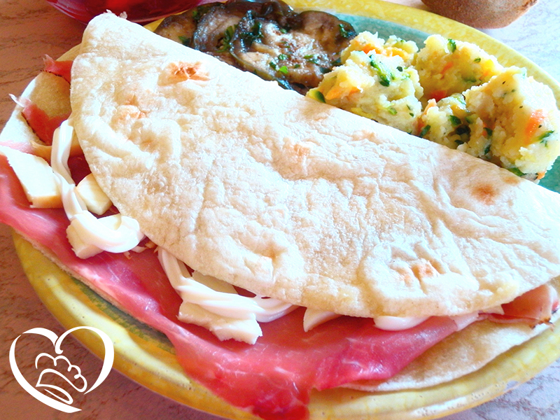 Piadina con speck e scamorza Cuoca Per Passione