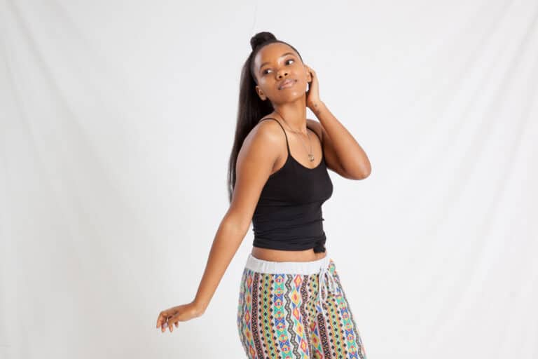 How To Keep Natural Hair Straight in Humidity What Can I Use?