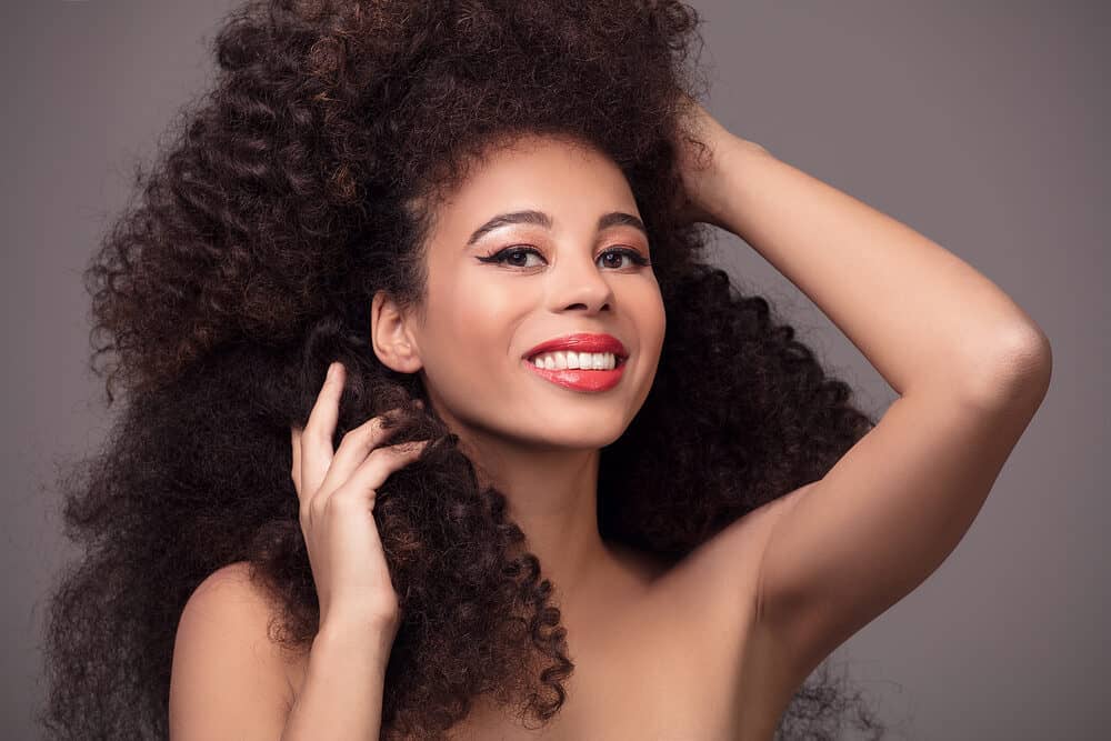 Can You Wash a Wig With Regular Shampoo or Laundry Detergent?