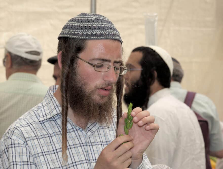 Why Do Jewish People Have Curls? What Do the Curls Mean?
