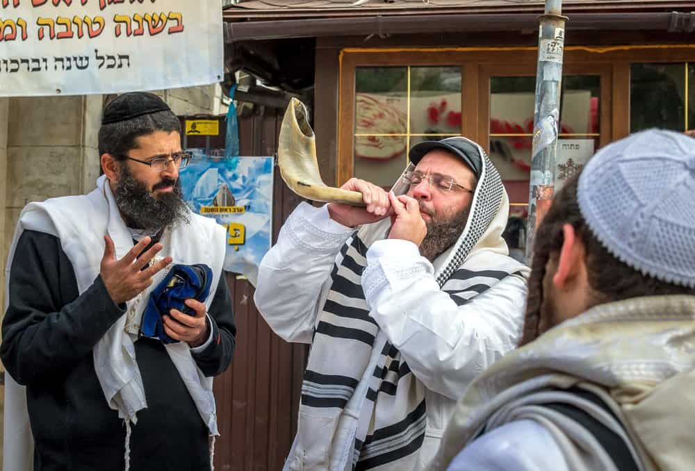 Why Do Jewish People Have Curls? What Do the Curls Mean?