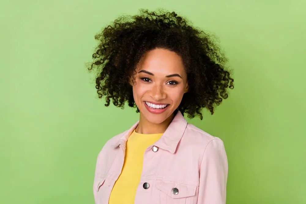 Why Is My Hair Elastic When Wet or After Bleaching?
