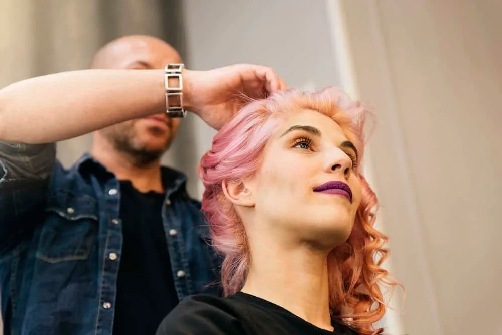 How Much Do Hair Stylists Make a Year, per Day, and Hour