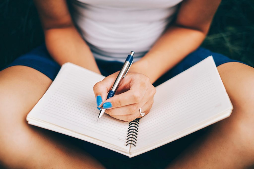 Who am I Essay Examples with Ideas to Amaze Your Readers Current