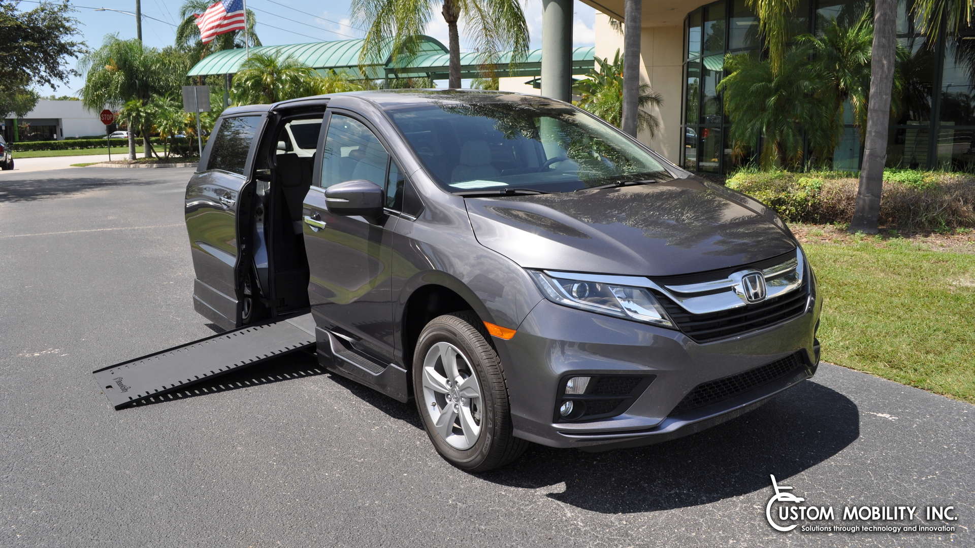 2020 Honda Odyssey Stock LB015117 Wheelchair Van For