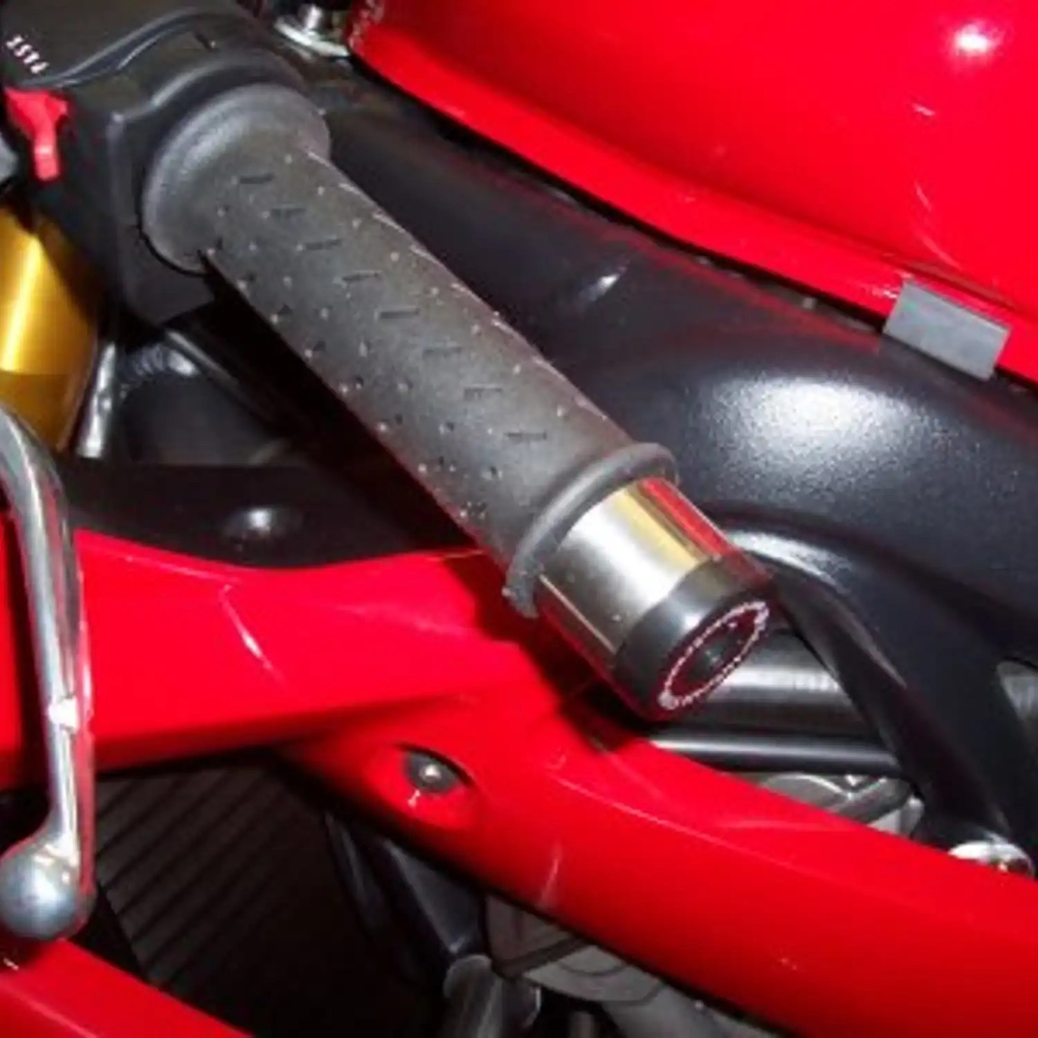 R&G Bar End Sliders for Daytona 675 models Custom Elements
