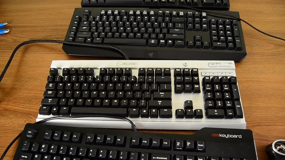 Corsair Vengeance K60 vs SteelSeries 6Gv2 vs Razer Blackwidow vs Das