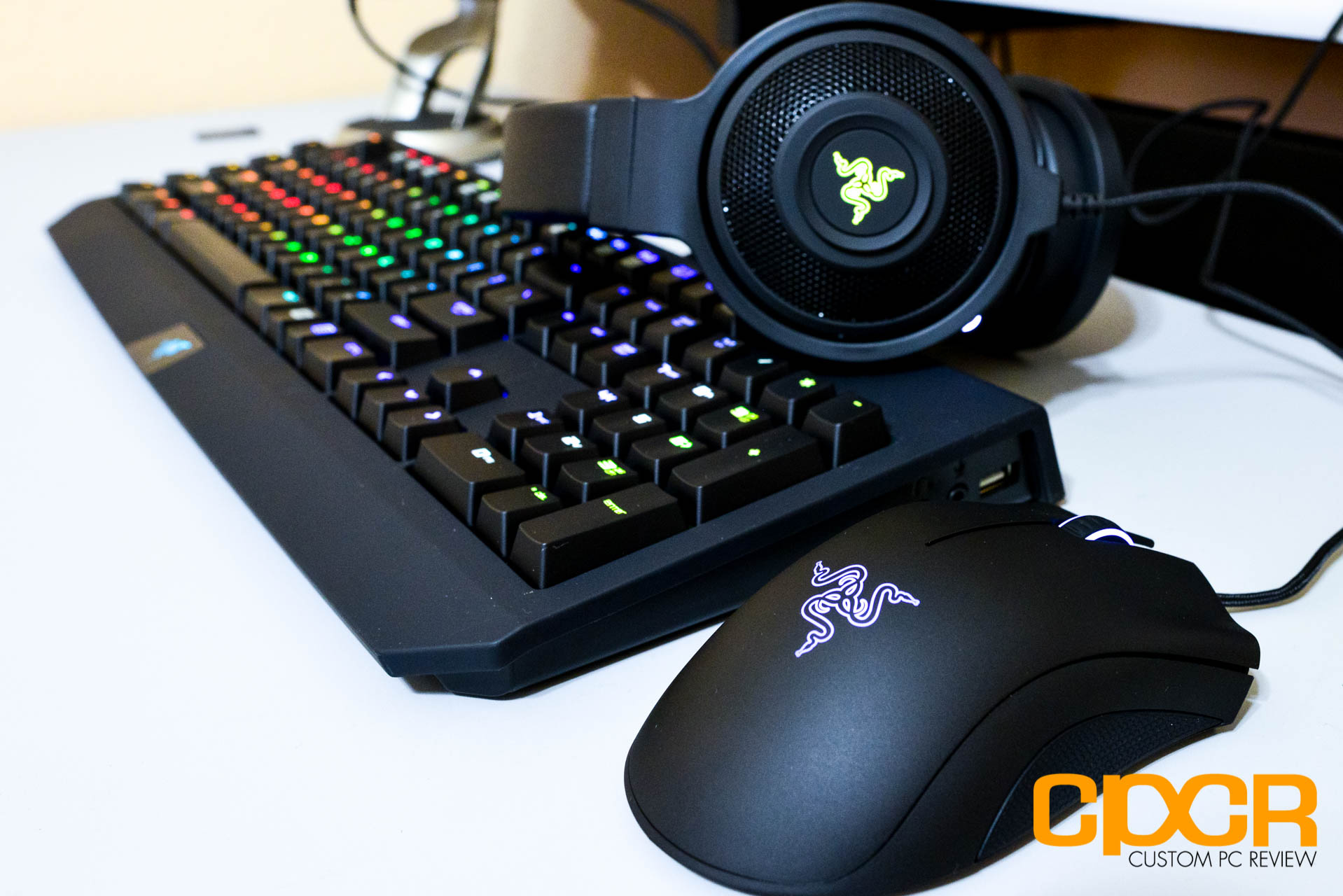 Review Razer Chroma DeathAdder, BlackWidow Ultimate