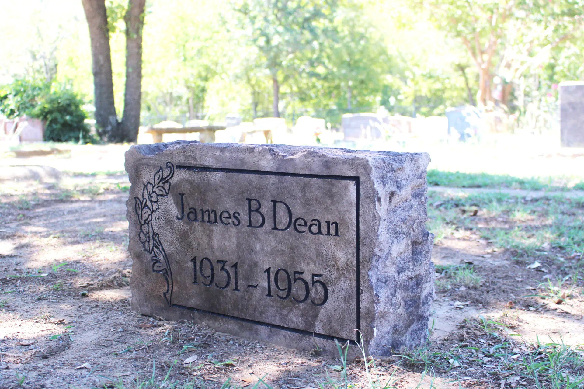 Custom Headstones Corinth, TX Boulder Designs by Custom Stonecraft