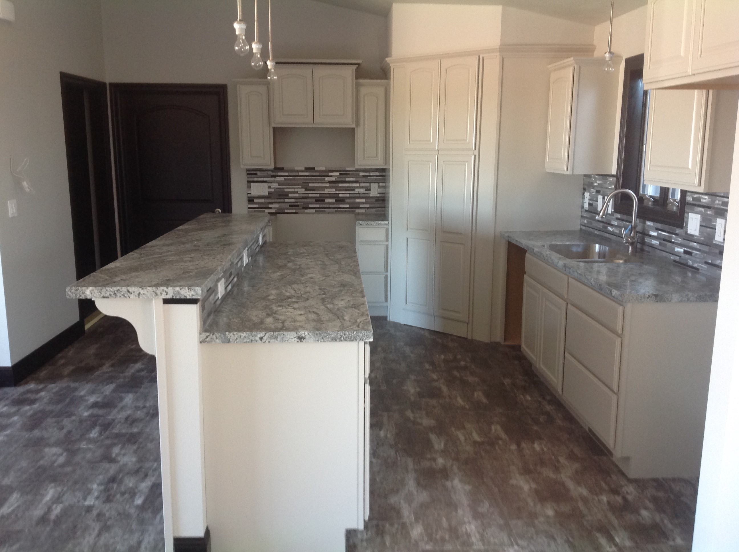 Viking 100 Sold/Spec House Located in Volga, SD Custom Touch Homes