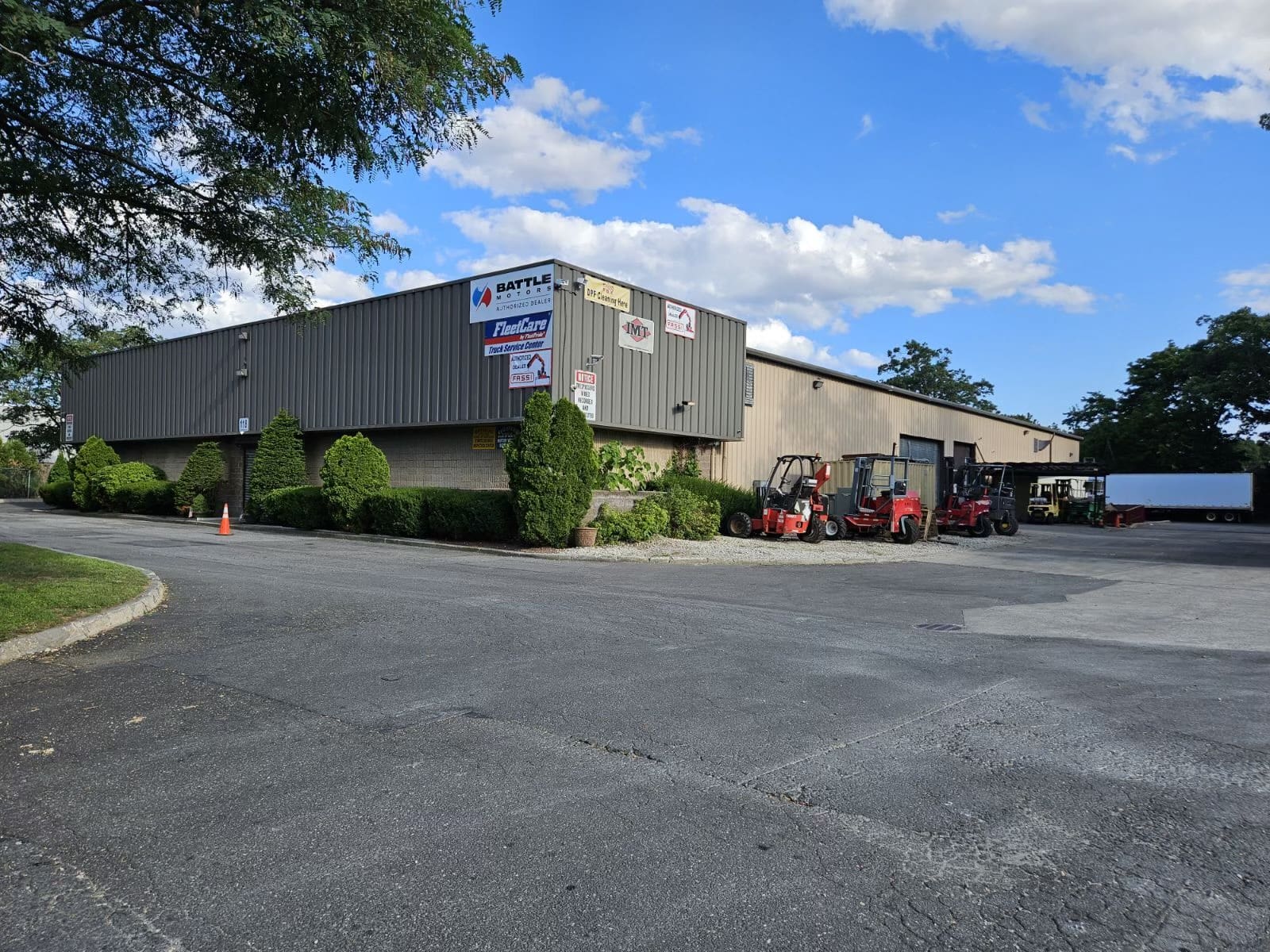 Custom Truck One Source Acquires A&D Maintenance, Expands New York