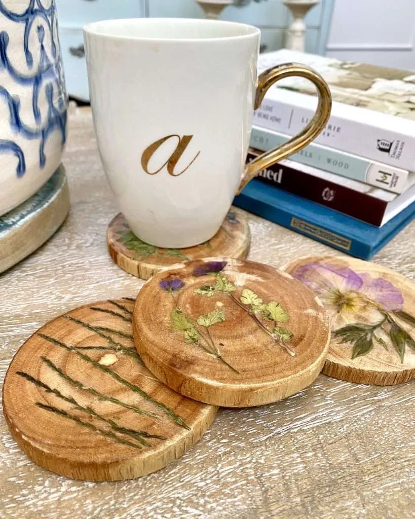 How to Make Pressed Flower Coasters