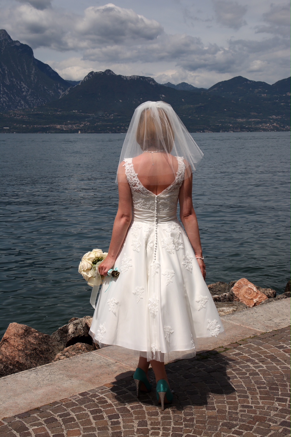 Destination Wedding short bridal dress overseas weddingCutting Edge