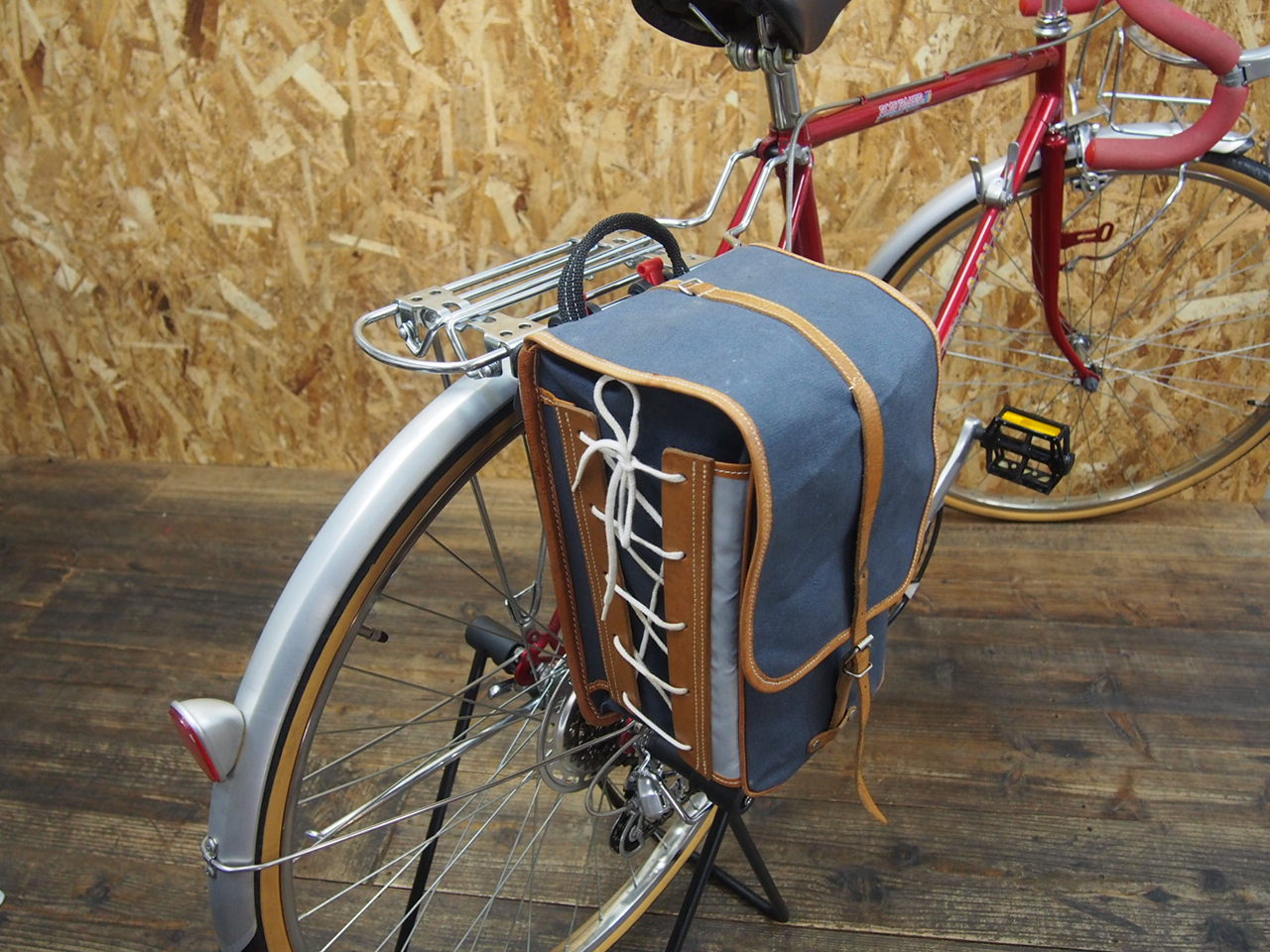 自転車中古パーツ入荷情報!!～GILLES BERTHOUD/ジルベルソー サイドバッグ～ 京都の中古自転車・新車販売 サイクルショップ エイリン