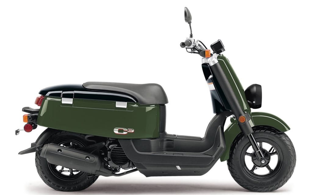 Yamaha Offering Scooter Demo Rides at Toronto Motorcycle Show Cycle