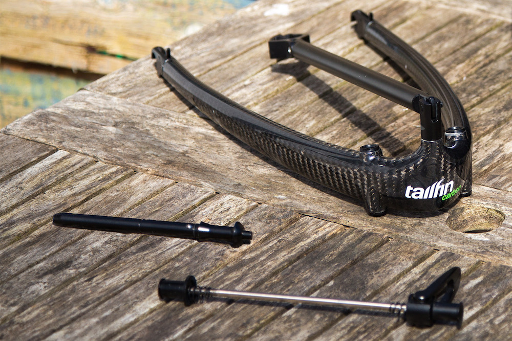 Carbon Tailfin Rack Turn Your Road Bike into A Lightweight Touring