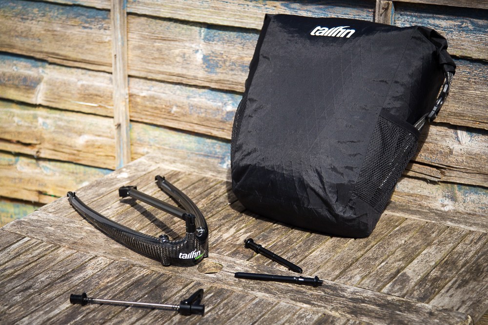 Carbon Tailfin Rack Turn Your Road Bike into A Lightweight Touring