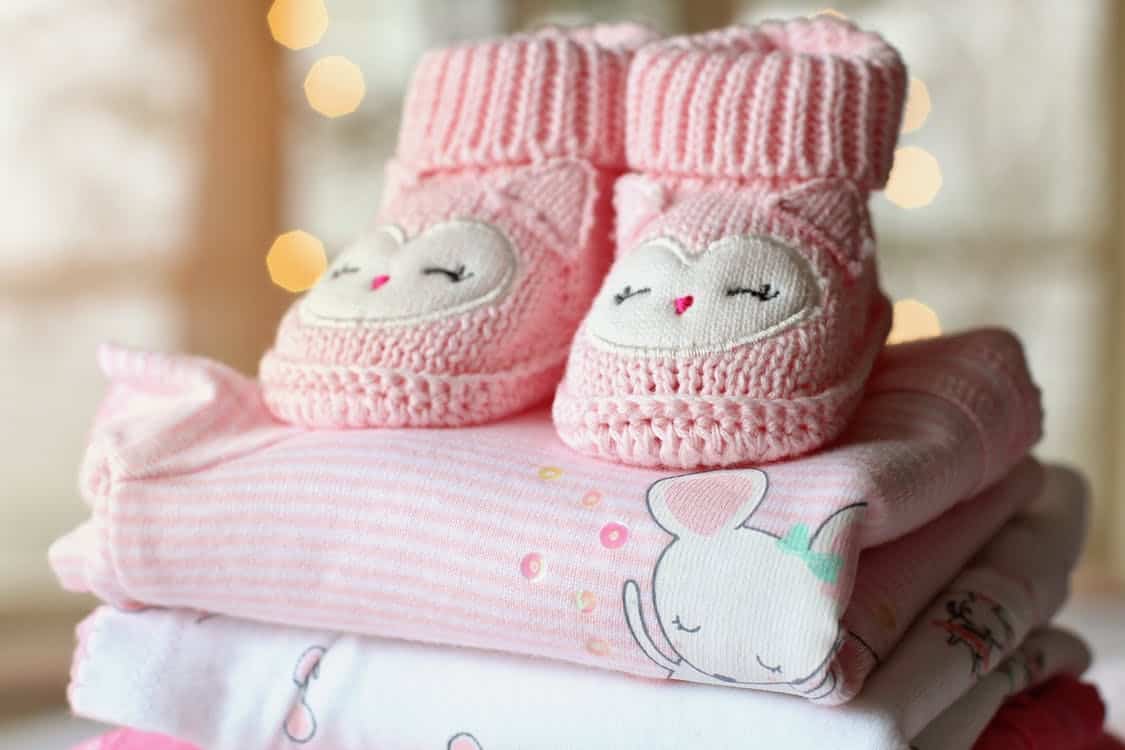 Best Baby Gift for Second Baby 21+ Ideas for What to Get Mom