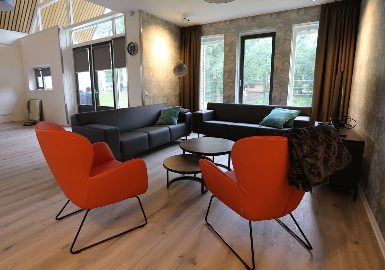 D2M Design Projectmeubilair & Meubelstoffeerderij Rosmalen