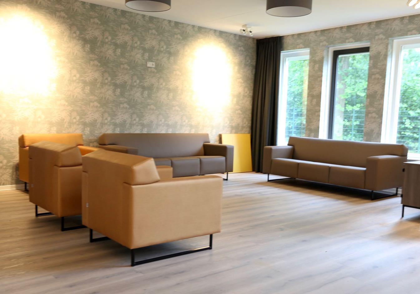 D2M Design Projectmeubilair & Meubelstoffeerderij Rosmalen