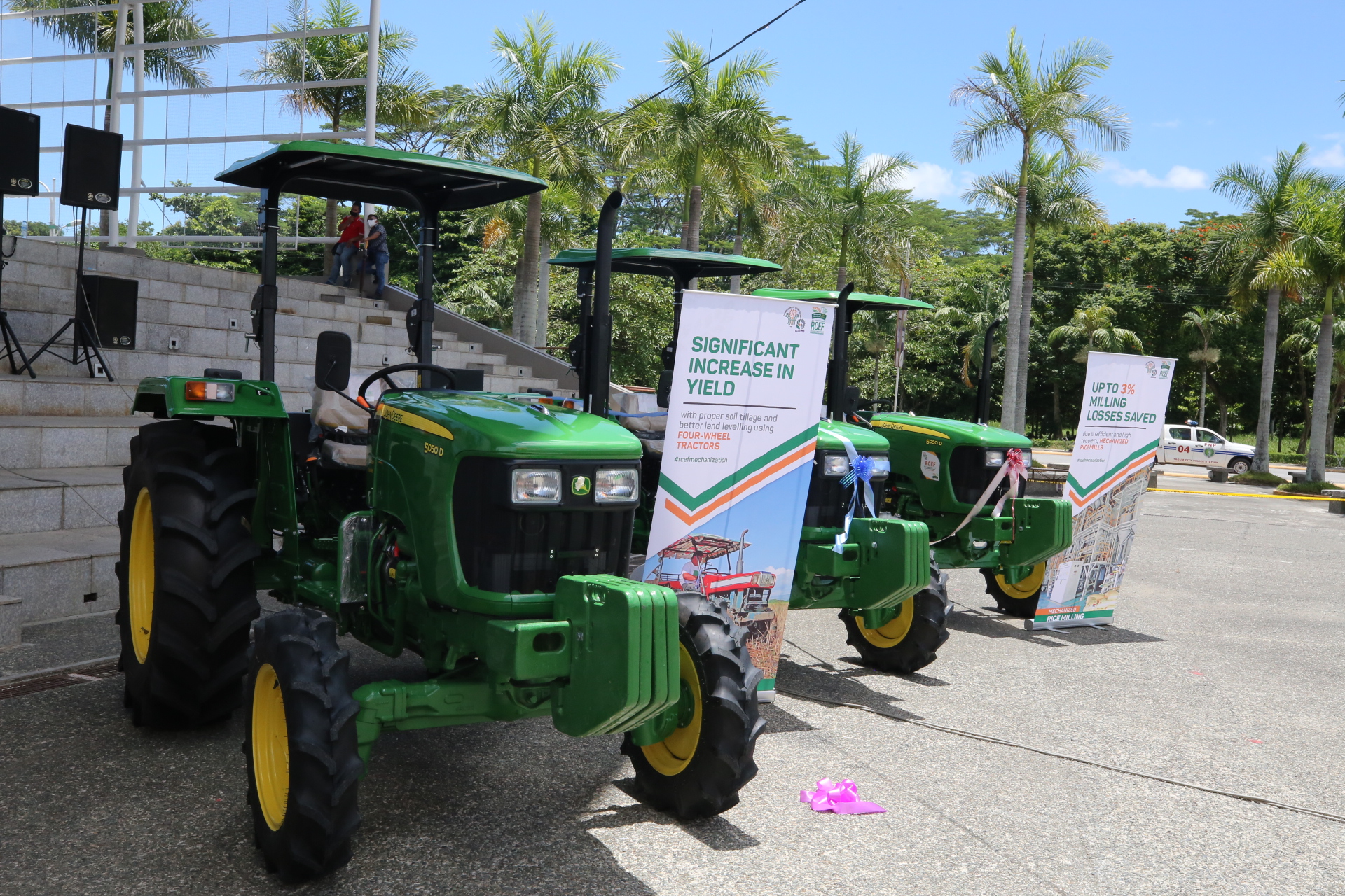 1 M rice farmers receive P15B worth of farm machinery from RTLRCEF Official Portal of the